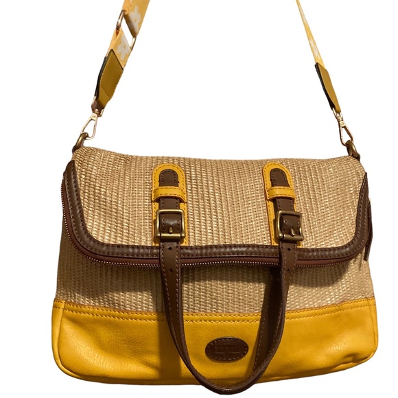 Fossil Crossbody Rattan Bag - Picture 2 of 11